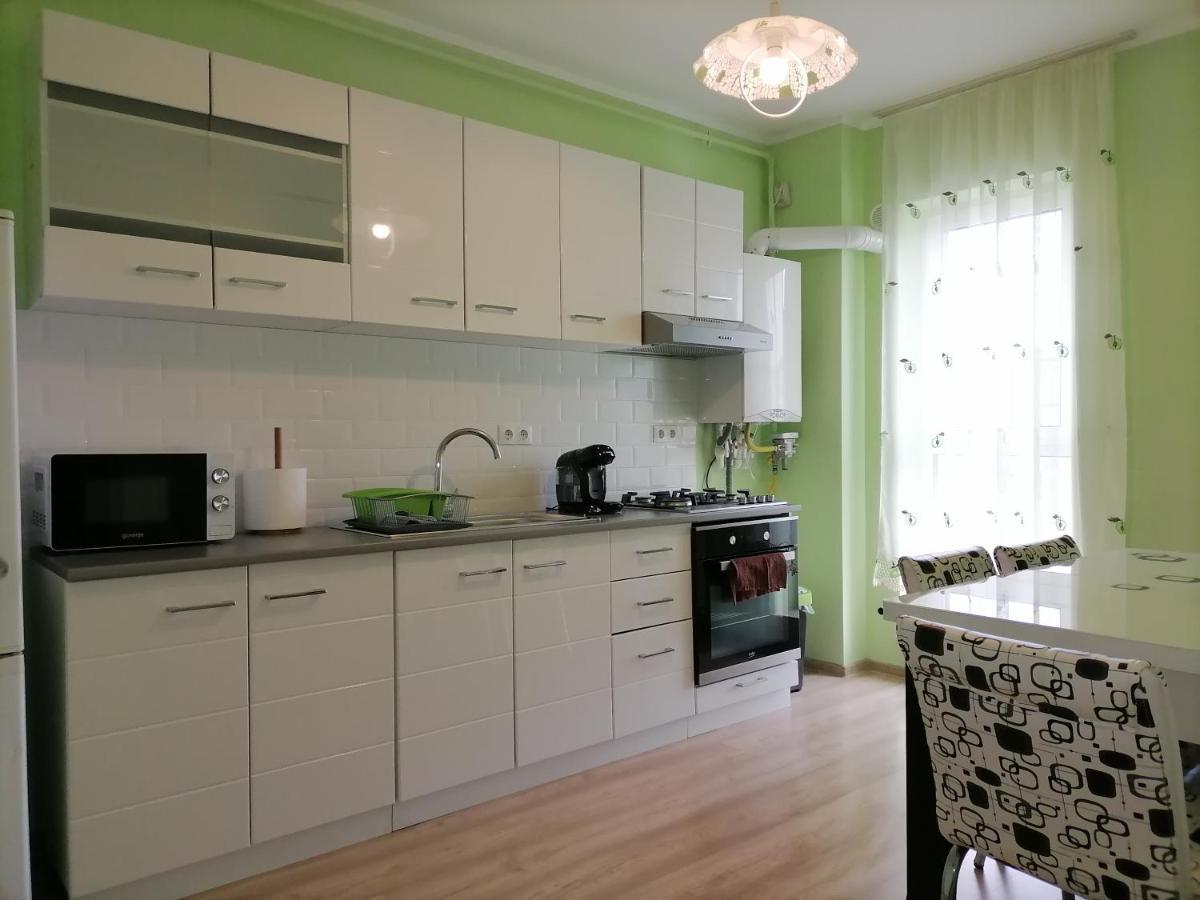 Apartament Nyx Floresti  Ngoại thất bức ảnh