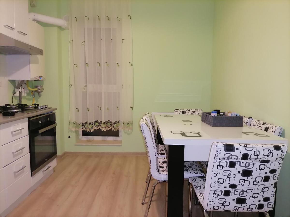 Apartament Nyx Floresti  Ngoại thất bức ảnh