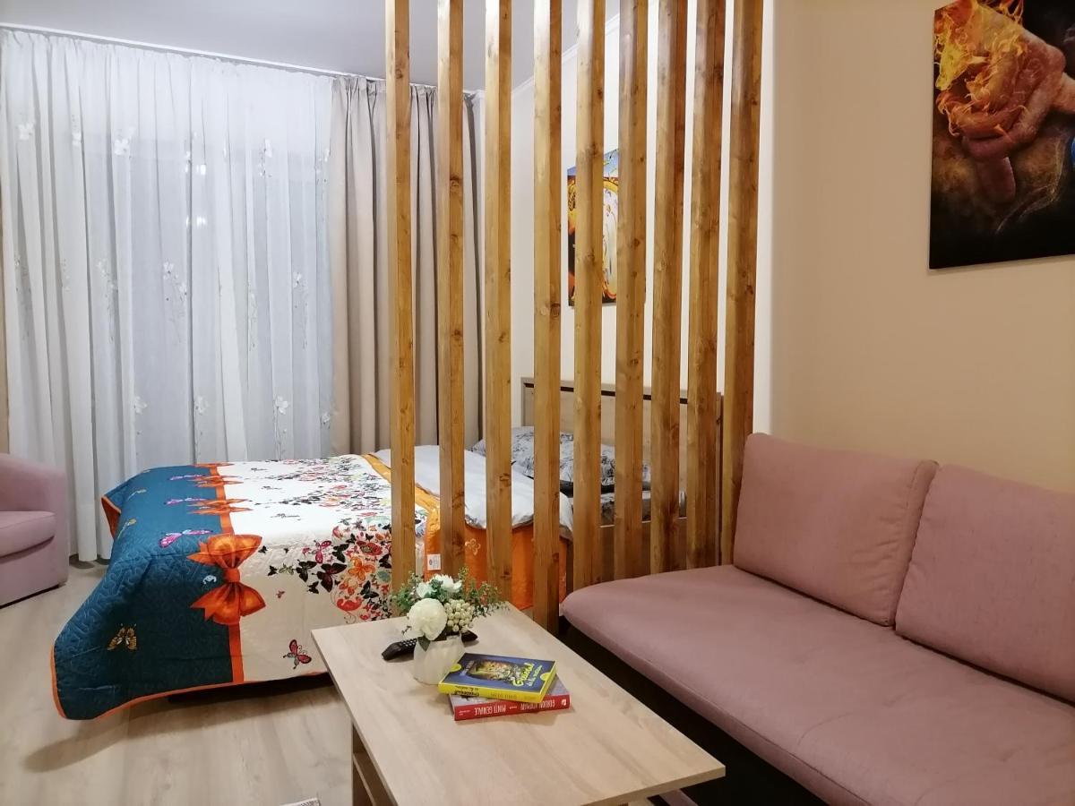 Apartament Nyx Floresti  Ngoại thất bức ảnh